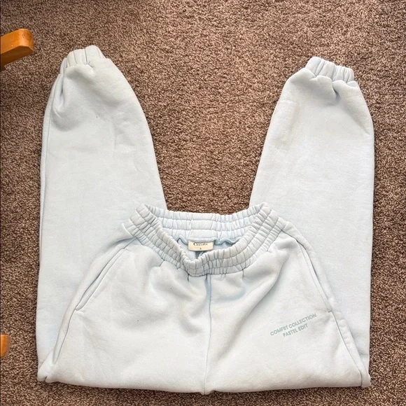 Comfrt Pastel Edit Light Blue Hoodie and Sweatpants Set - Picture 11 of 12